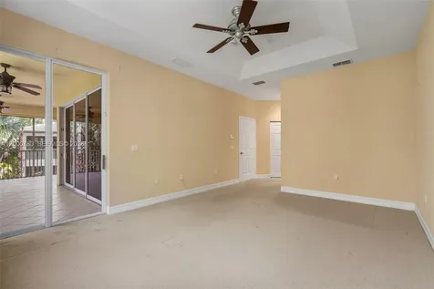 2016 Tarpon Bay Drive N Naples FL 34119