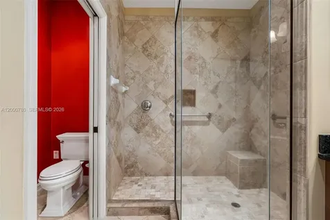 2016 Tarpon Bay Drive N Naples FL 34119