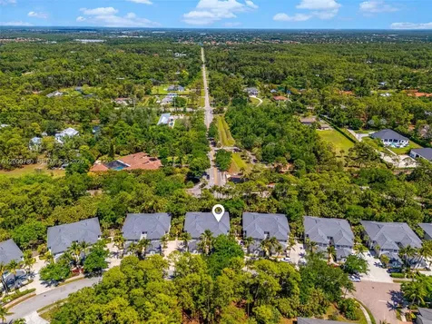 2016 Tarpon Bay Drive N Naples FL 34119