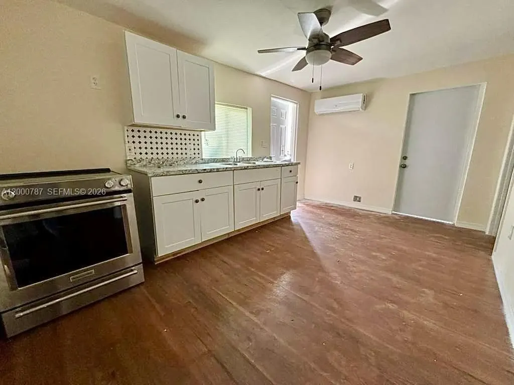514 27th N Street Fort Pierce FL 34947