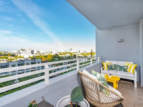 1330 West Avenue Miami Beach FL 33139