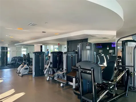 1330 West Avenue Miami Beach FL 33139