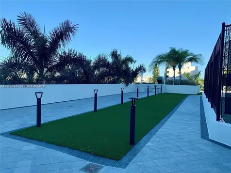 1330 West Avenue Miami Beach FL 33139