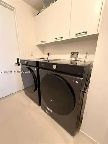 17121 Collins Avenue Sunny Isles Beach FL 33160