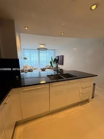 17121 Collins Avenue Sunny Isles Beach FL 33160