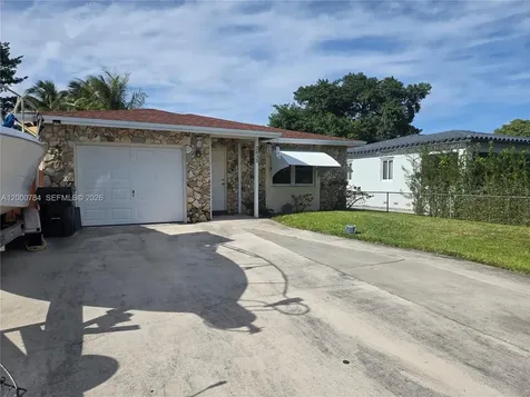 2635 Taylor Street Hollywood FL 33020