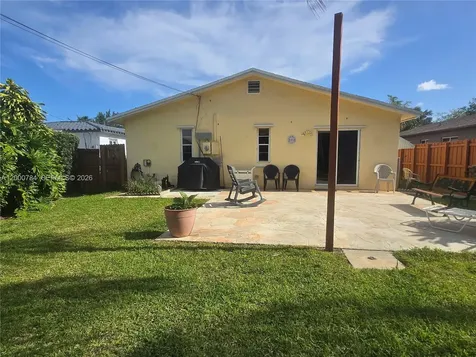 2635 Taylor Street Hollywood FL 33020