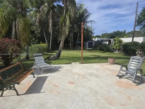 2635 Taylor Street Hollywood FL 33020