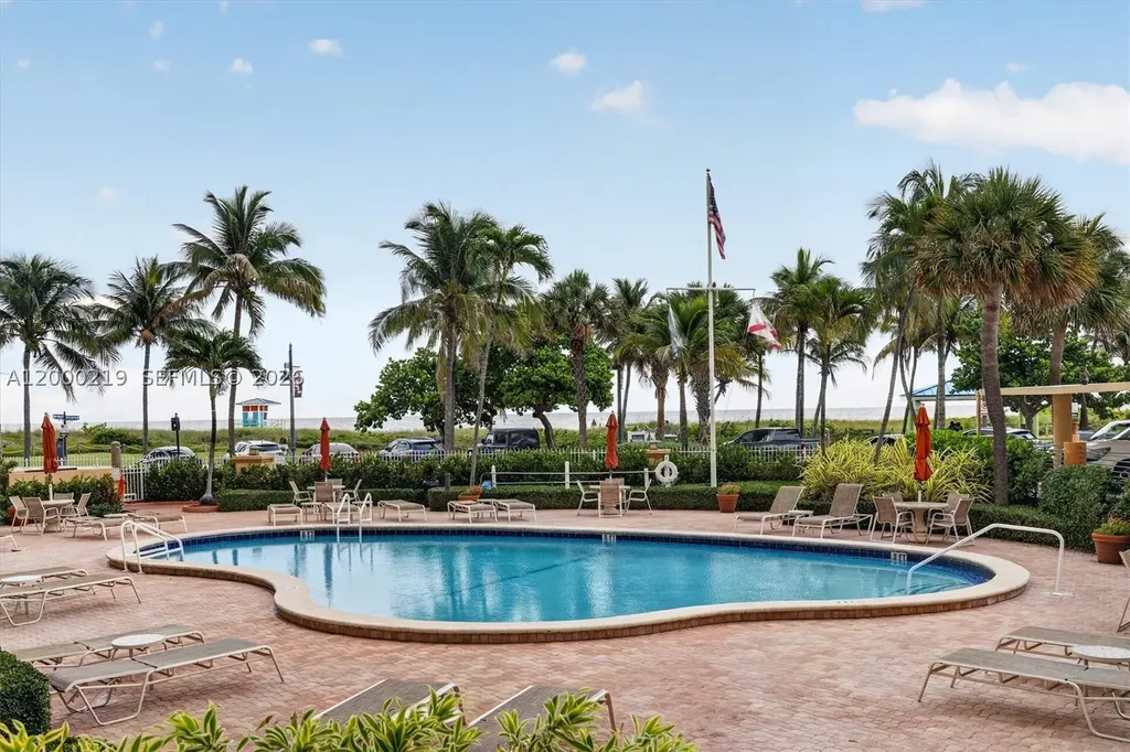 328 N Ocean Boulevard Pompano Beach FL 33062