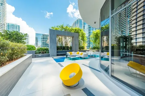 45 SW 9th Street Miami FL 33130
