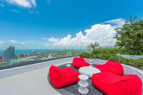 45 SW 9th Street Miami FL 33130