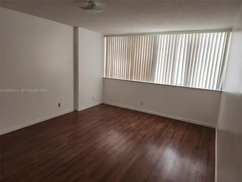 4222 Inverrary Boulevard Lauderhill FL 33319