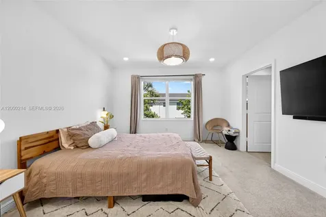 4349 Veleiros Avenue Deerfield Beach FL 33064