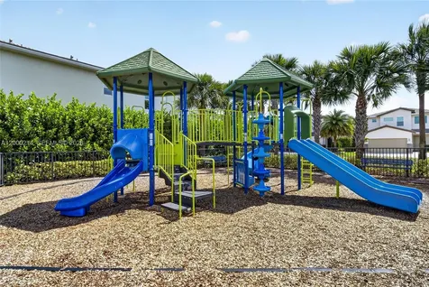 4349 Veleiros Avenue Deerfield Beach FL 33064