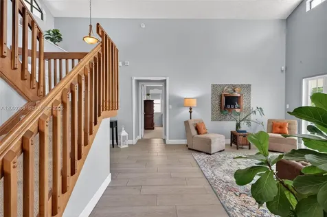 15620 Gauntlet Hall Manor Davie FL 33331