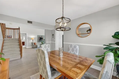 15620 Gauntlet Hall Manor Davie FL 33331