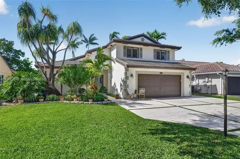 15620 Gauntlet Hall Manor Davie FL 33331
