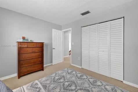 15620 Gauntlet Hall Manor Davie FL 33331