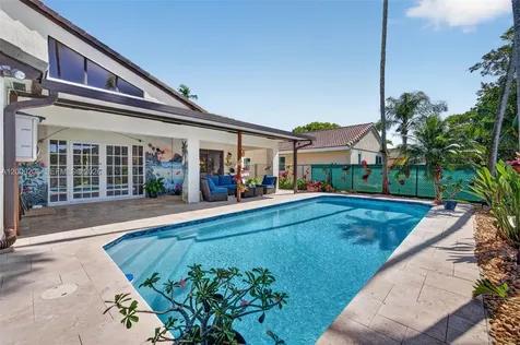 15620 Gauntlet Hall Manor Davie FL 33331
