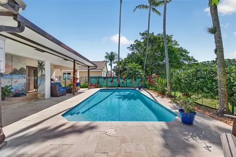 15620 Gauntlet Hall Manor Davie FL 33331