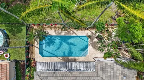 15620 Gauntlet Hall Manor Davie FL 33331