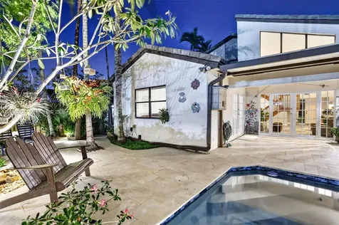 15620 Gauntlet Hall Manor Davie FL 33331