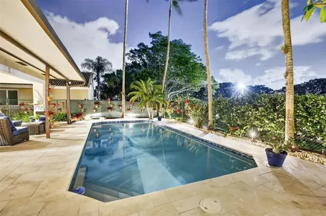 15620 Gauntlet Hall Manor Davie FL 33331
