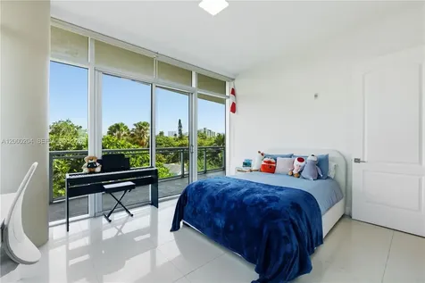 1090 NW N River Drive Miami FL 33136