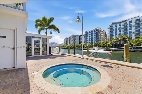 1090 NW N River Drive Miami FL 33136