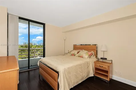 3300 NE 192nd Street Aventura FL 33180