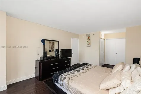 3300 NE 192nd Street Aventura FL 33180