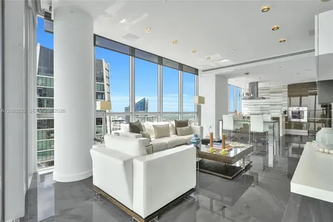 1100 Biscayne Boulevard Miami FL 33132