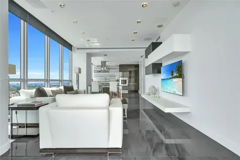 1100 Biscayne Boulevard Miami FL 33132