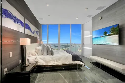 1100 Biscayne Boulevard Miami FL 33132