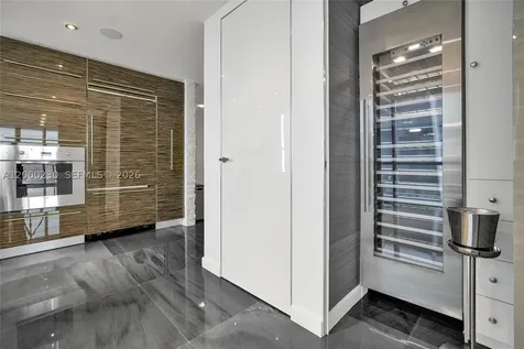 1100 Biscayne Boulevard Miami FL 33132