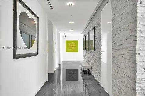1100 Biscayne Boulevard Miami FL 33132
