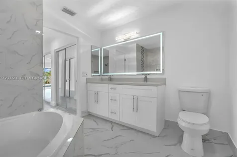 8694 Kimble Way Boca Raton FL 33433