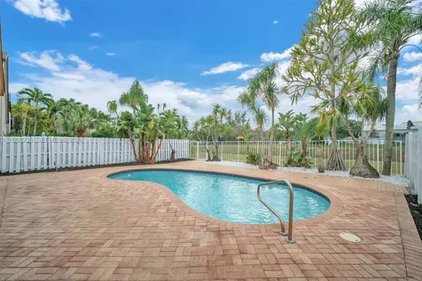 8694 Kimble Way Boca Raton FL 33433