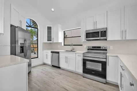 8694 Kimble Way Boca Raton FL 33433