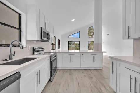 8694 Kimble Way Boca Raton FL 33433