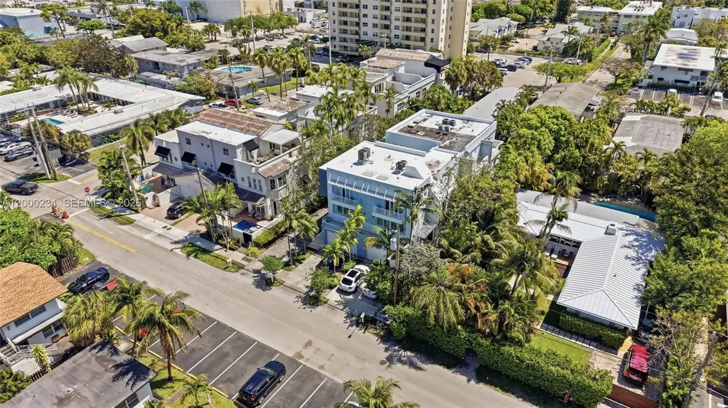 832 N Victoria Park Road Fort Lauderdale FL 33304