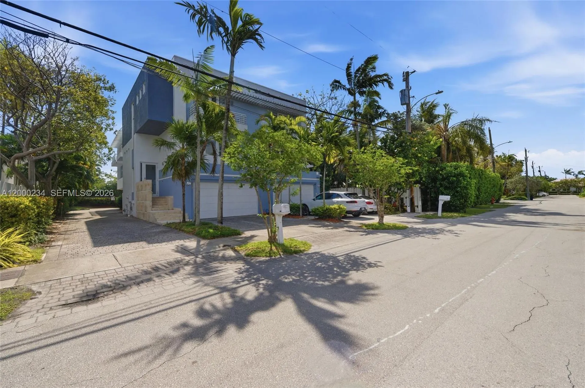 832 N Victoria Park Road Fort Lauderdale FL 33304