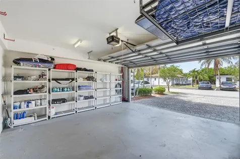 832 N Victoria Park Road Fort Lauderdale FL 33304