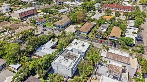832 N Victoria Park Road Fort Lauderdale FL 33304