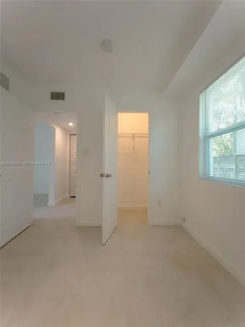 3676 Oak Avenue Miami FL 33133