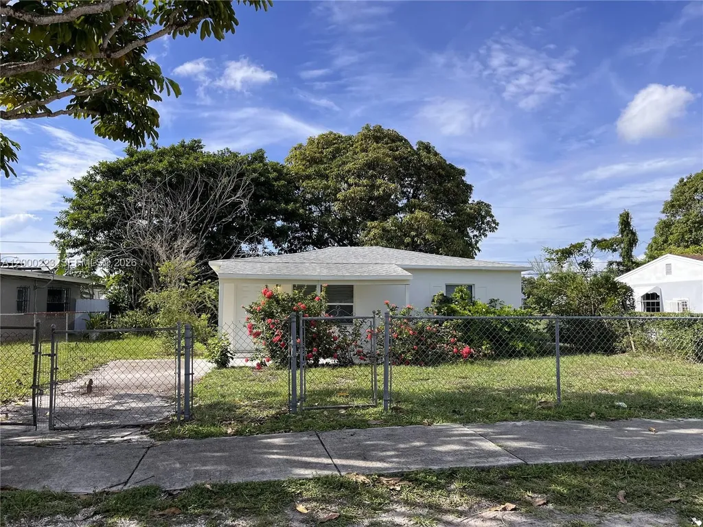 2481 NW 154th Street Miami Gardens FL 33054