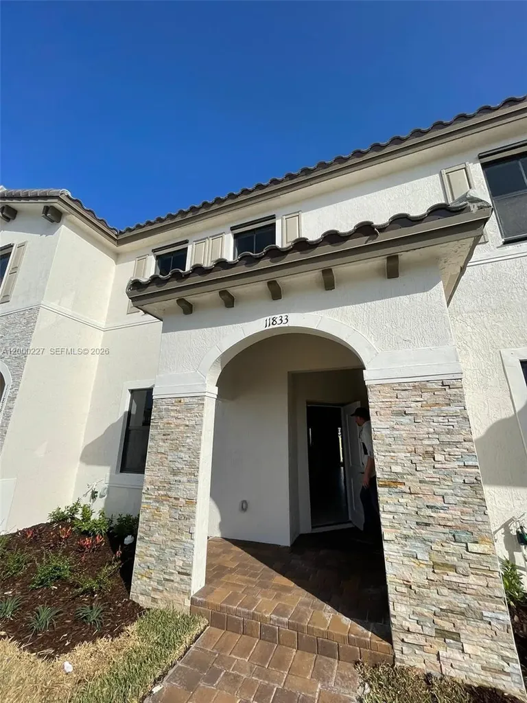 11833 SW 245th Terrace Homestead FL 33032