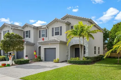 1100 SE 26 Terrace Homestead FL 33035