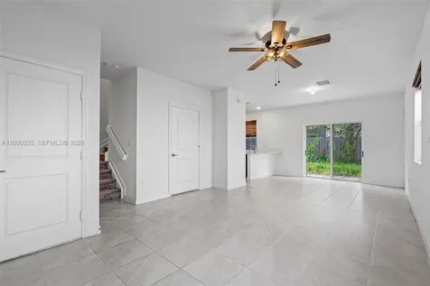 1100 SE 26 Terrace Homestead FL 33035