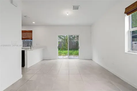 1100 SE 26 Terrace Homestead FL 33035